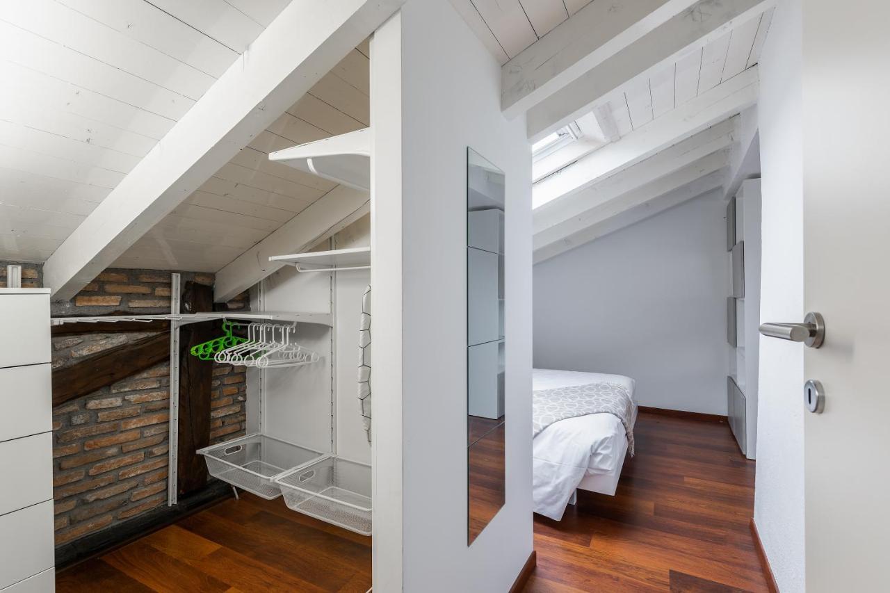 In Our Home By Holiday Solutions Como Luaran gambar